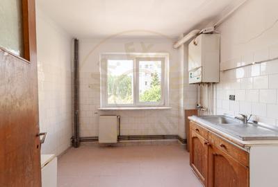 Apartament cu 3 camere semidecomandat în Găvana - 13