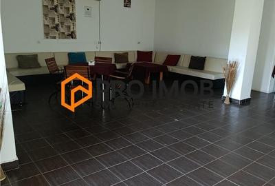 Casă cu 4 camere decomandat în Lunca Frumoasă