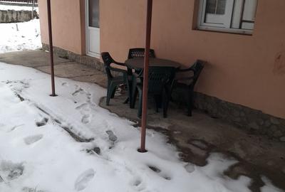 Casă cu 4 camere în Vânători - 8