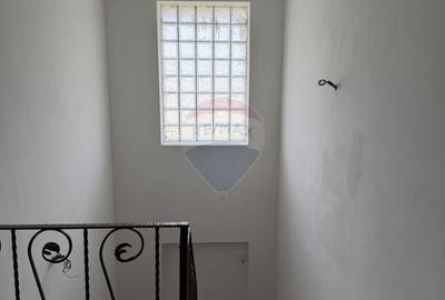 Casă individuală cu 5 camere cu Teren 3960 Mp în Lămotești - 16