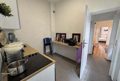 Apartament cu 3 camere semidecomandat, mobilat în Dacia - 14