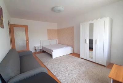Apartament cu 2 camere decomandat, mobilat în Zorilor