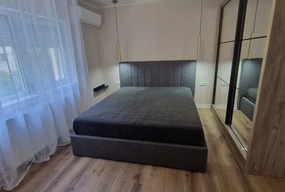 Apartament cu 2 camere decomandat, mobilat în Decebal