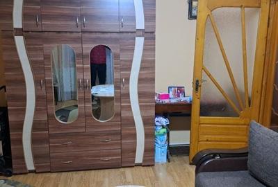 Apartament cu 2 camere nedecomandat în Viziru 3