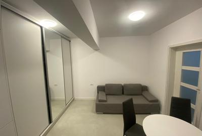 Apartament cu 2 camere semidecomandat în Berceni - 2