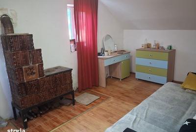 Casă cu 3 camere cu Teren 70 Mp în Racova - 1