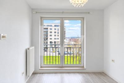 Apartament cu 2 camere decomandat în Tractorul