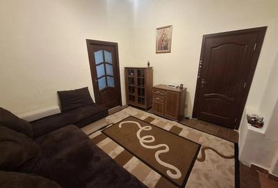 Casă cu Teren 500 Mp în Telegrafului