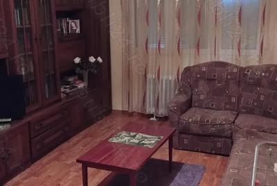 Apartament cu 3 camere semidecomandat în Central - 9