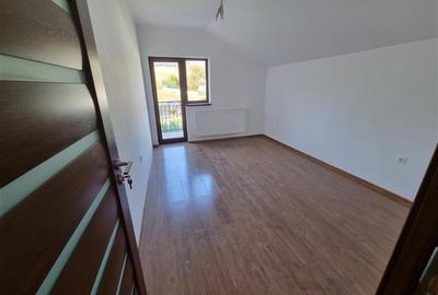 Casă individuală cu 4 camere cu Teren 300 Mp în Sângeorgiu de Mureș - 8