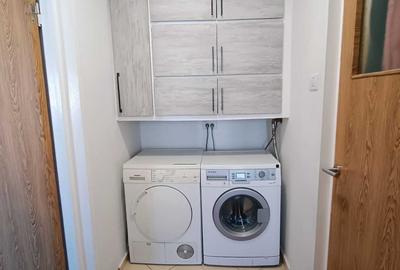 Apartament cu 2 camere semidecomandat în Obor