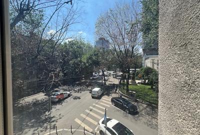 Apartament cu 2 camere semidecomandat în Armeneasca