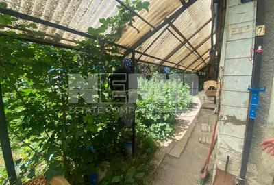 Casă individuală cu 3 camere cu Canalizare în Ultracentral - 3