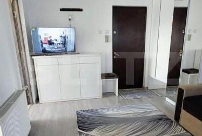 Apartament cu 3 camere în George Enescu