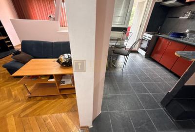 Apartament cu 3 camere decomandat, mobilat în Torontalului - 9