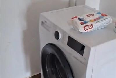 Apartament cu 2 camere decomandat în Tractorul