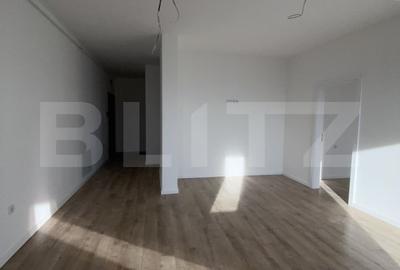 Apartament cu 3 camere decomandat în Centura