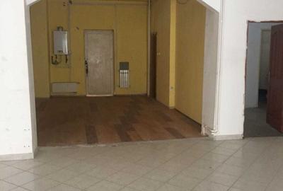 Spațiu comercial, de 157 mp, în Central - 2