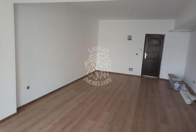 Apartament cu 3 camere decomandat în Nord - 1