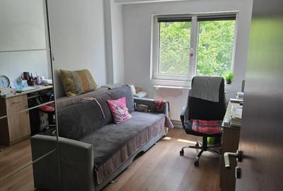 Apartament cu 3 camere decomandat în Lacul Tei - 5