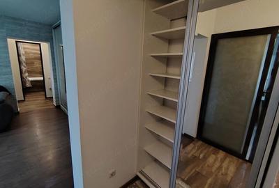 Apartament cu 3 camere semidecomandat în Podu Roș - 6