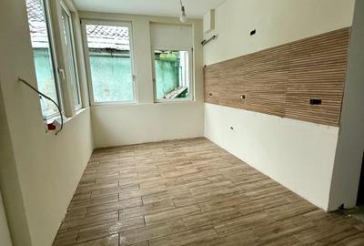 Casă individuală cu 4 camere cu Teren 313 Mp în Schei - 3