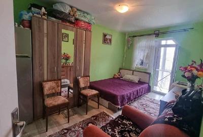 Garsonieră decomandată în Craiovița Nouă - 4