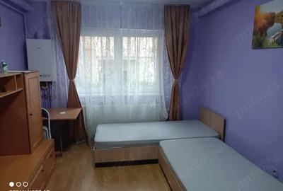 Garsonieră decomandată în Central - 2