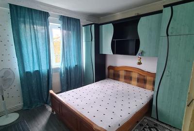 Apartament cu 2 camere decomandat în Mioriței