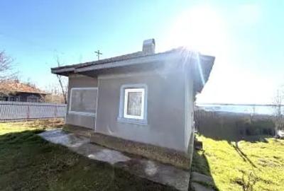 Casă cu 3 camere în Ulmu - 4