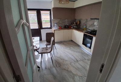Casă cu Teren 640 Mp în Central - 5