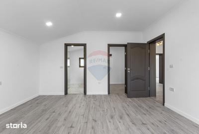 Casă cu 7 camere cu Teren 617 Mp în Livada - 20