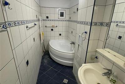 Apartament cu 3 camere circular, mobilat în Central - 2