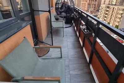 Apartament cu 3 camere decomandat în Tractorul - 2