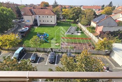 Apartament cu 4 camere decomandat, mobilat în Central - 15