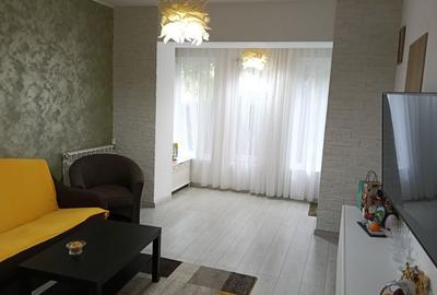Apartament cu 3 camere decomandat în Exterior Vest - 6
