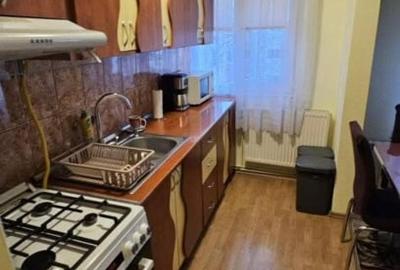 Apartament cu 3 camere semidecomandat, mobilat în Calea Moldovei - 1