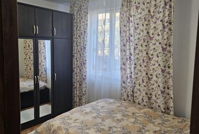 Apartament cu 3 camere decomandat în Dâmbu Pietros