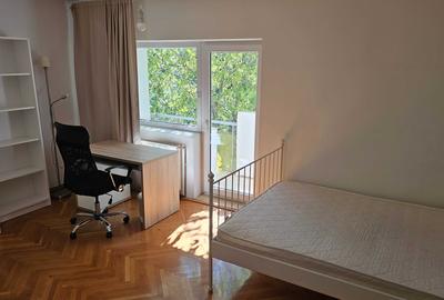 Apartament cu 4 camere decomandat în Zorilor - 10