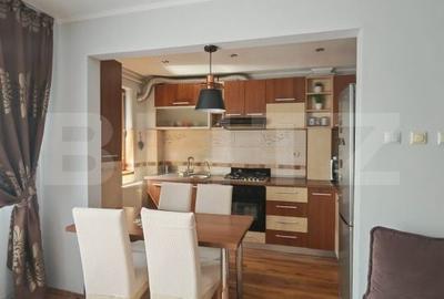Apartament cu 3 camere în Central