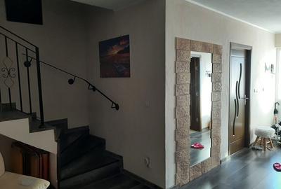 Casă cu 4 camere în Vladimirescu - 1
