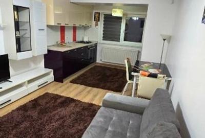 Apartament cu 2 camere semidecomandat în Theodor Pallady