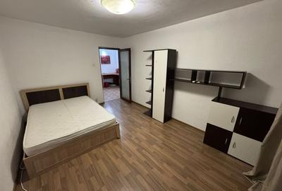 Apartament cu 2 camere decomandat în Lujerului
