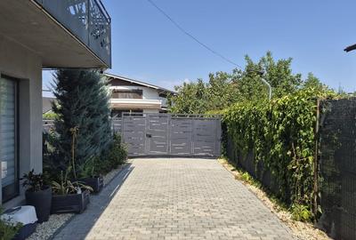 Duplex cu 4 camere cu Canalizare în Odăi