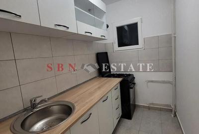 Apartament cu 2 camere semidecomandat în Berceni