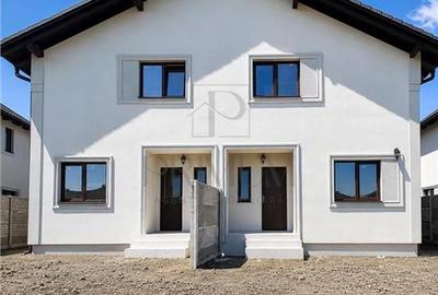 Duplex cu 4 camere cu Canalizare în Aeroport - 1