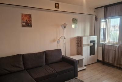 Apartament cu 2 camere decomandat în Găvana