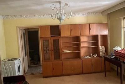 Apartament cu 3 camere decomandat în Central - 2
