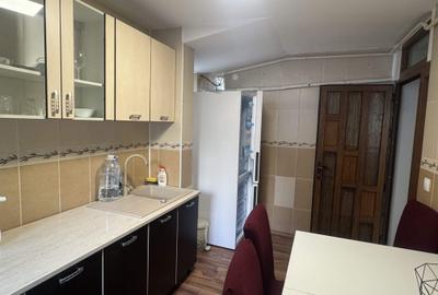 Apartament cu 2 camere decomandat în Progresul II - 5