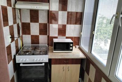 Apartament cu 3 camere decomandat în Obcini - 1